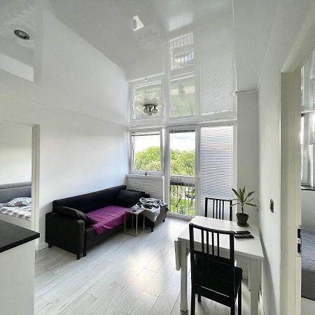 Sasi - Cozy Apartment For 6 People In Centre Warsawa Bagian luar foto